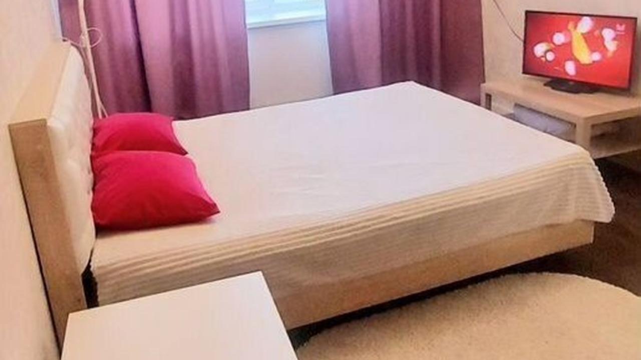 Real photos of Apartments on 114 Artyom street