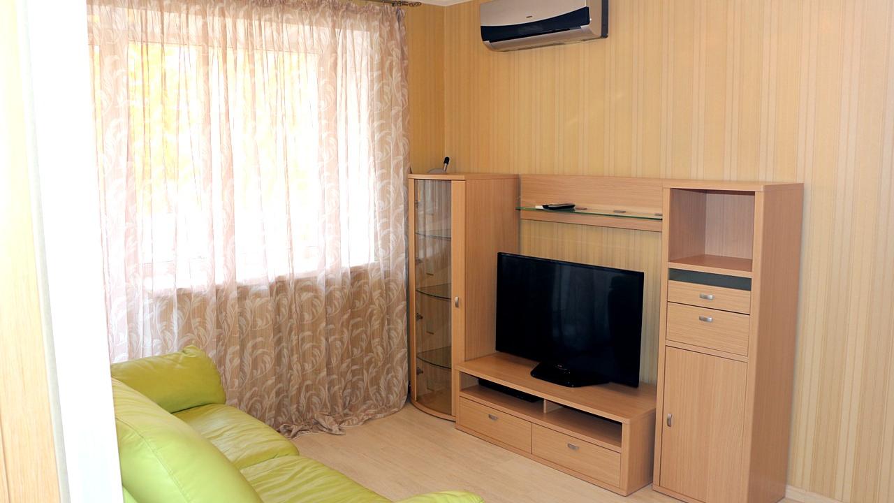 Real photos of Baikal apartments on Surikov Street 6