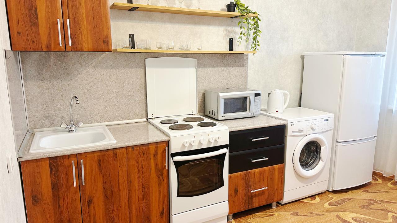 Real photos of 1-room apartment Driveway 23