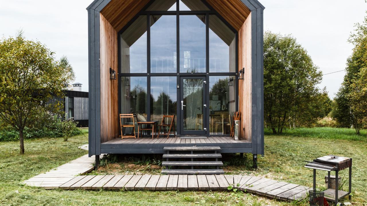 Real photos of Sheluha House with panoramic windows