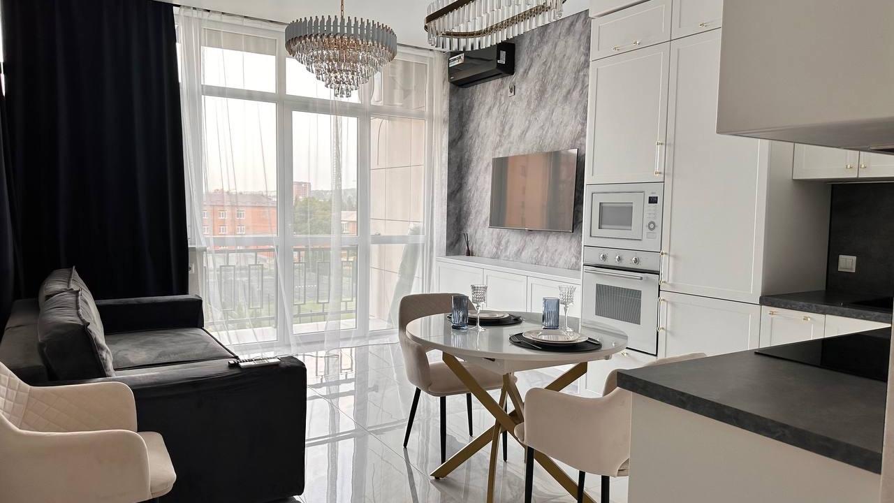 Real photos of Apartment Shah apart on Andrey Dneprovsky street 8/4