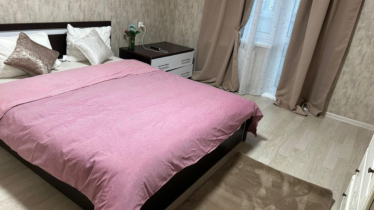 Real photos of Apartments on Mikhail Savitsky street 8