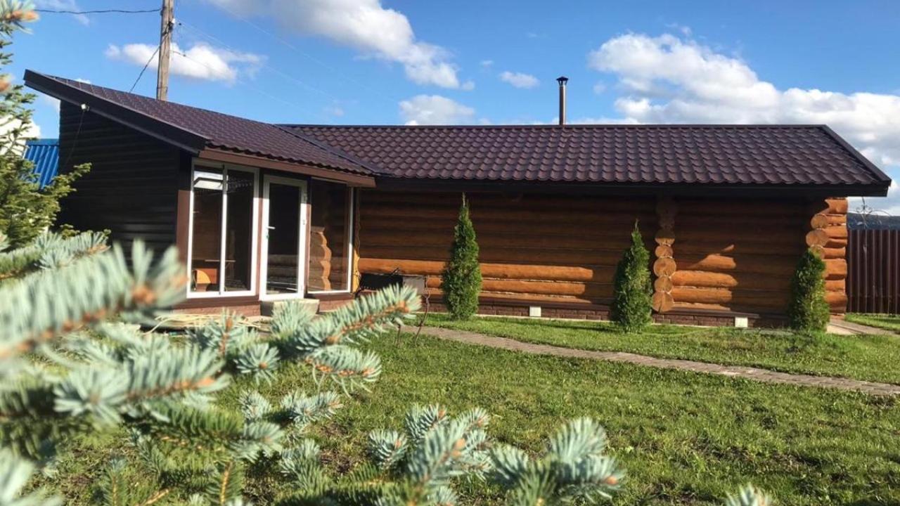Real photos of Gostevoi Dvor