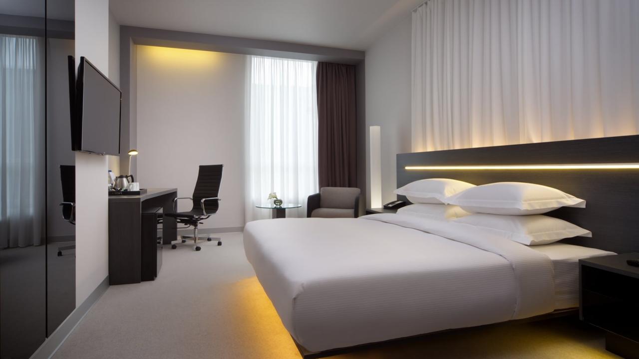 Elements Ekaterinburg Hotel (Элементс Екатеринбург) (бывш. Four Elements Ekaterinburg)