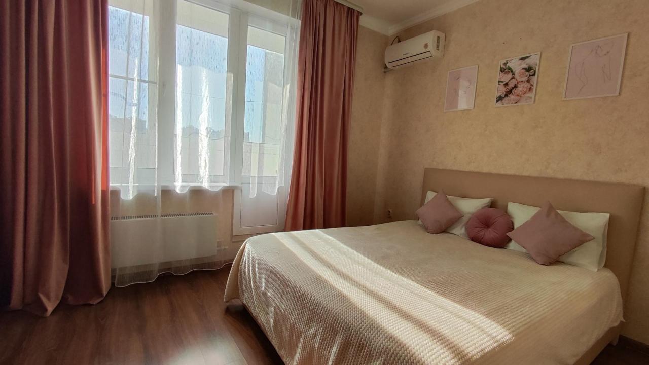 Реальные фото Vgosti Rostov (Вгости Ростов) на улице Ерёменко 94