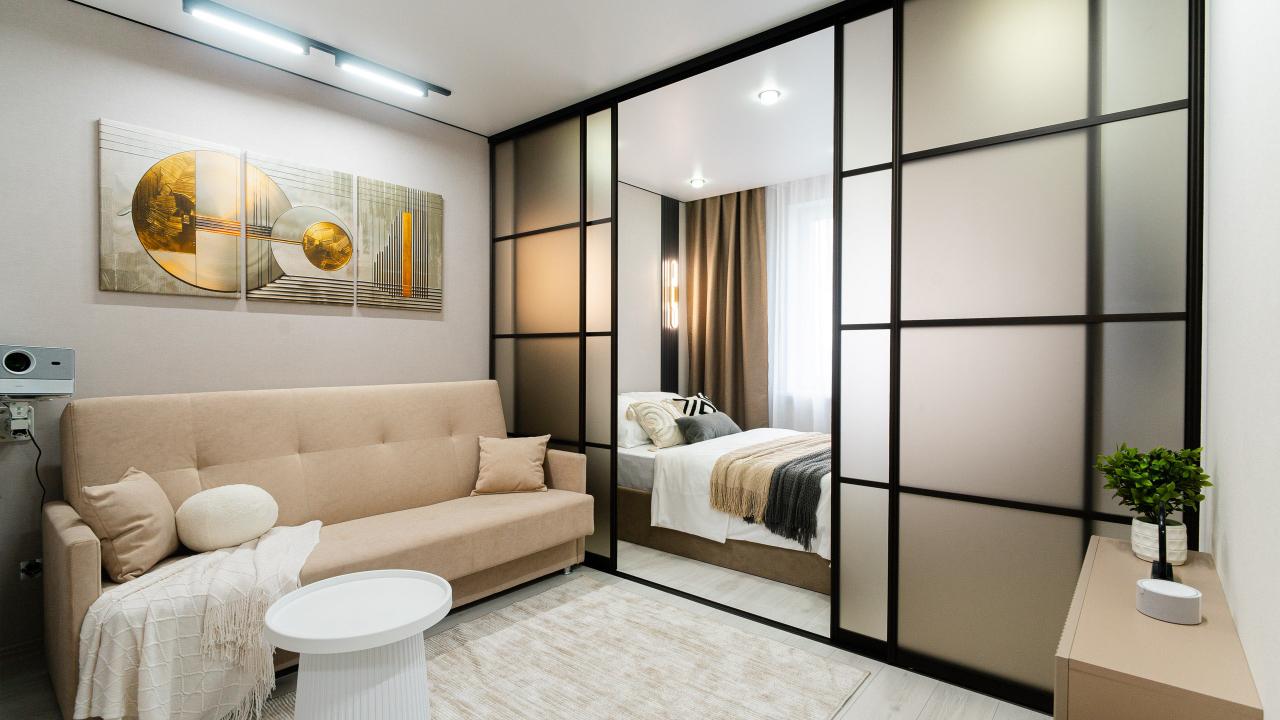 Real photos of Apartments on 70 let Oktyabrya 3/6 street