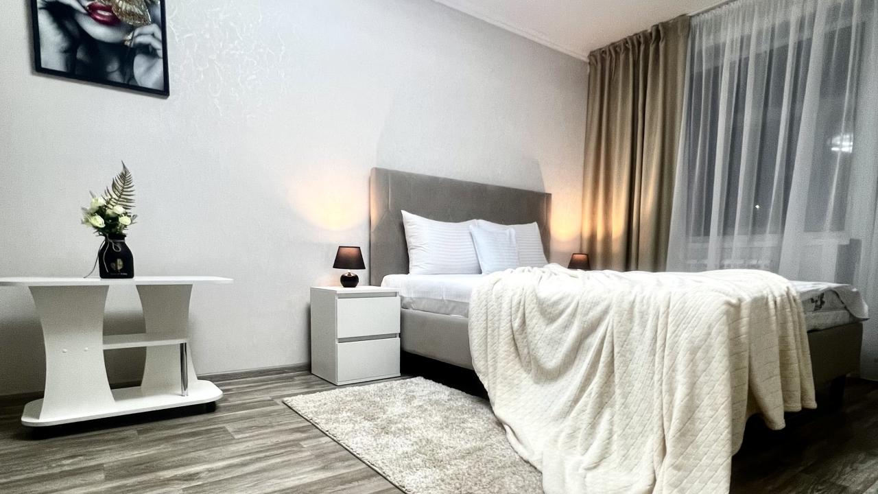 Real photos of Sunny apartments in the city center