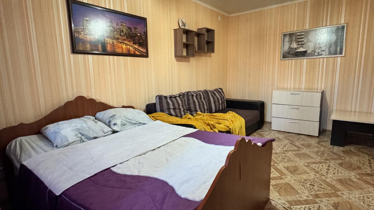 Real photos of V-GOTI on Frunze street 7/3