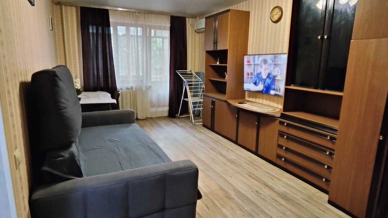 Real photos of Apartments on Navashina street 1/13