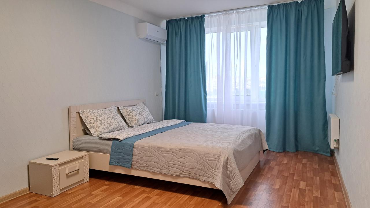 Реальные фото Two-bedroom apartment on Karbysheva 120