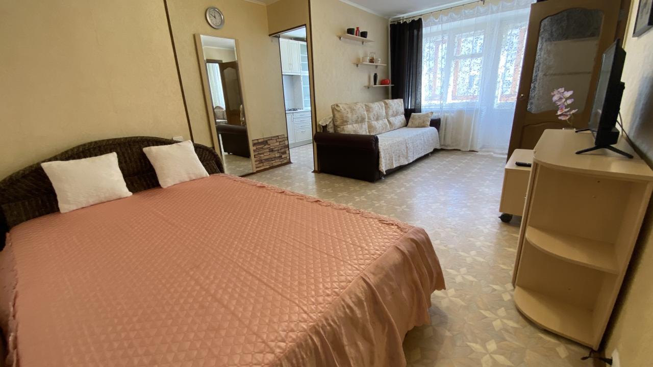 Реальные фото Апартаменты на улице Свободы 1А