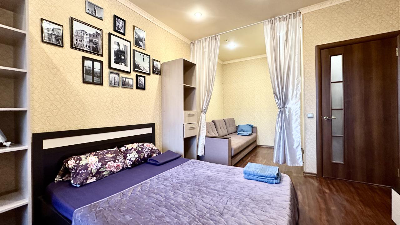 Real photos of Apartments opposite the park in the Grove