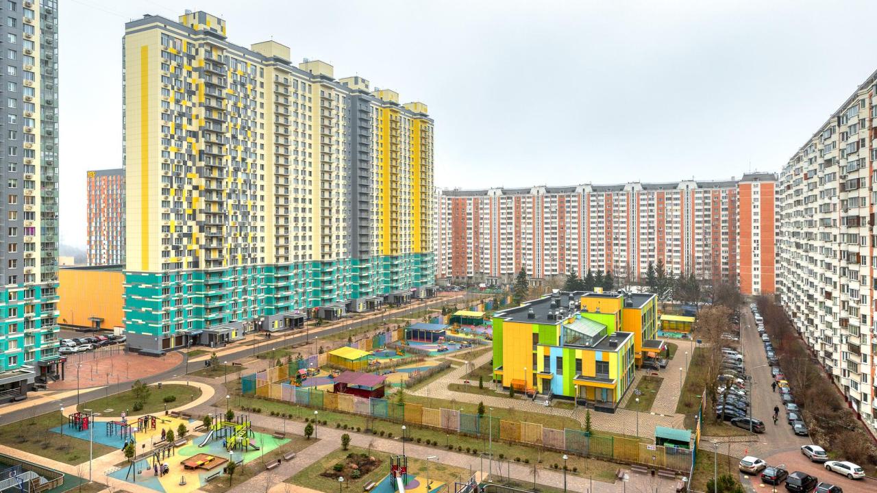 Real photos of Rentwill apartments near Mitino metro station