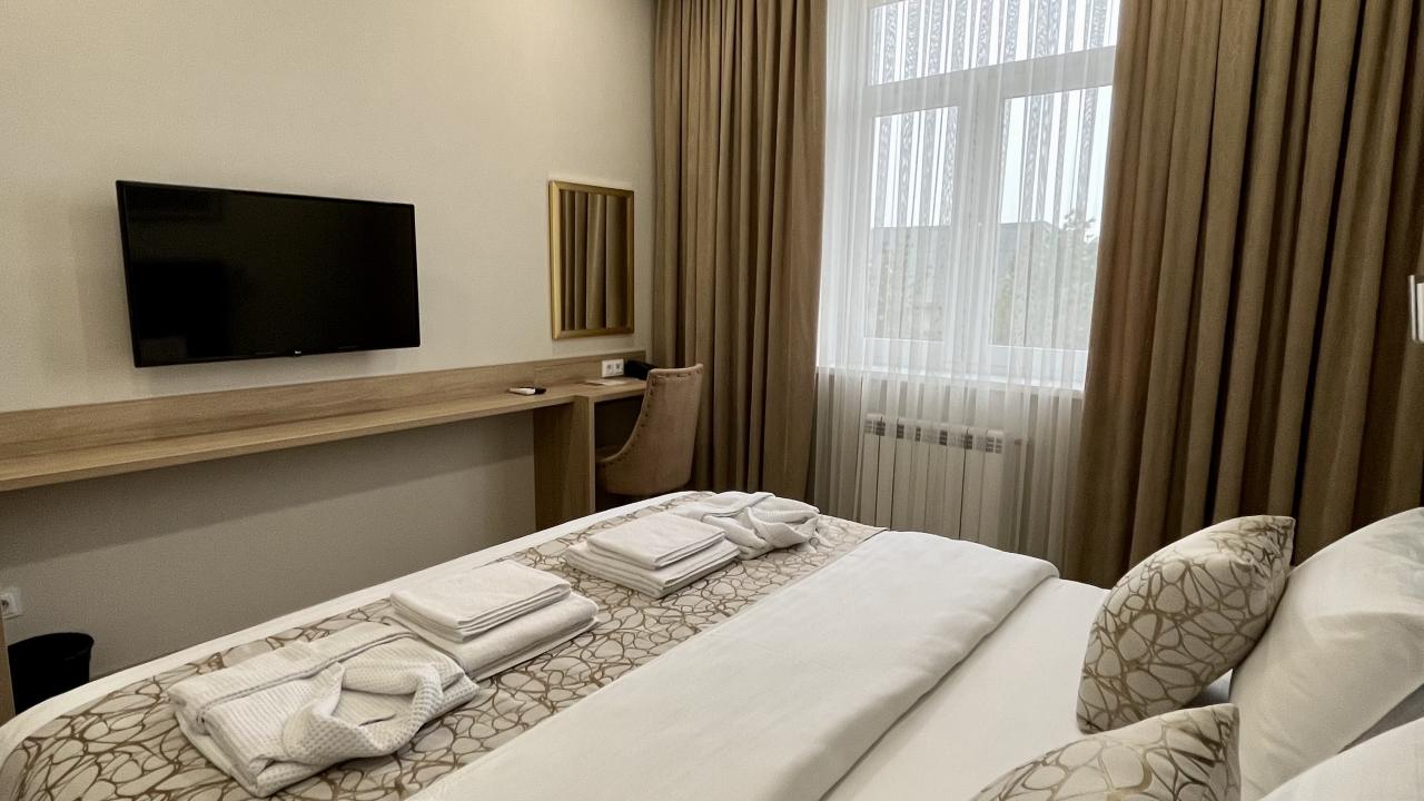 Real photos of Bristol Hotel Tashkent