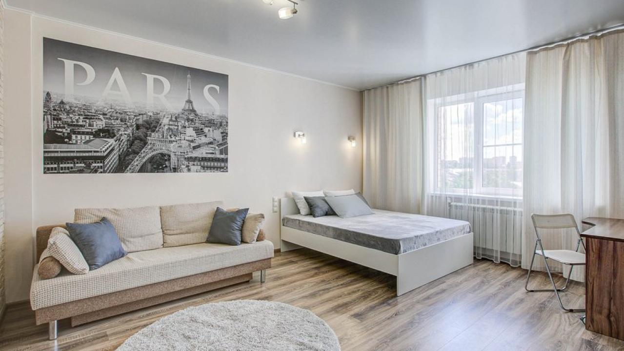 Real photos of Apartments on Revolution street 1905 31 building D