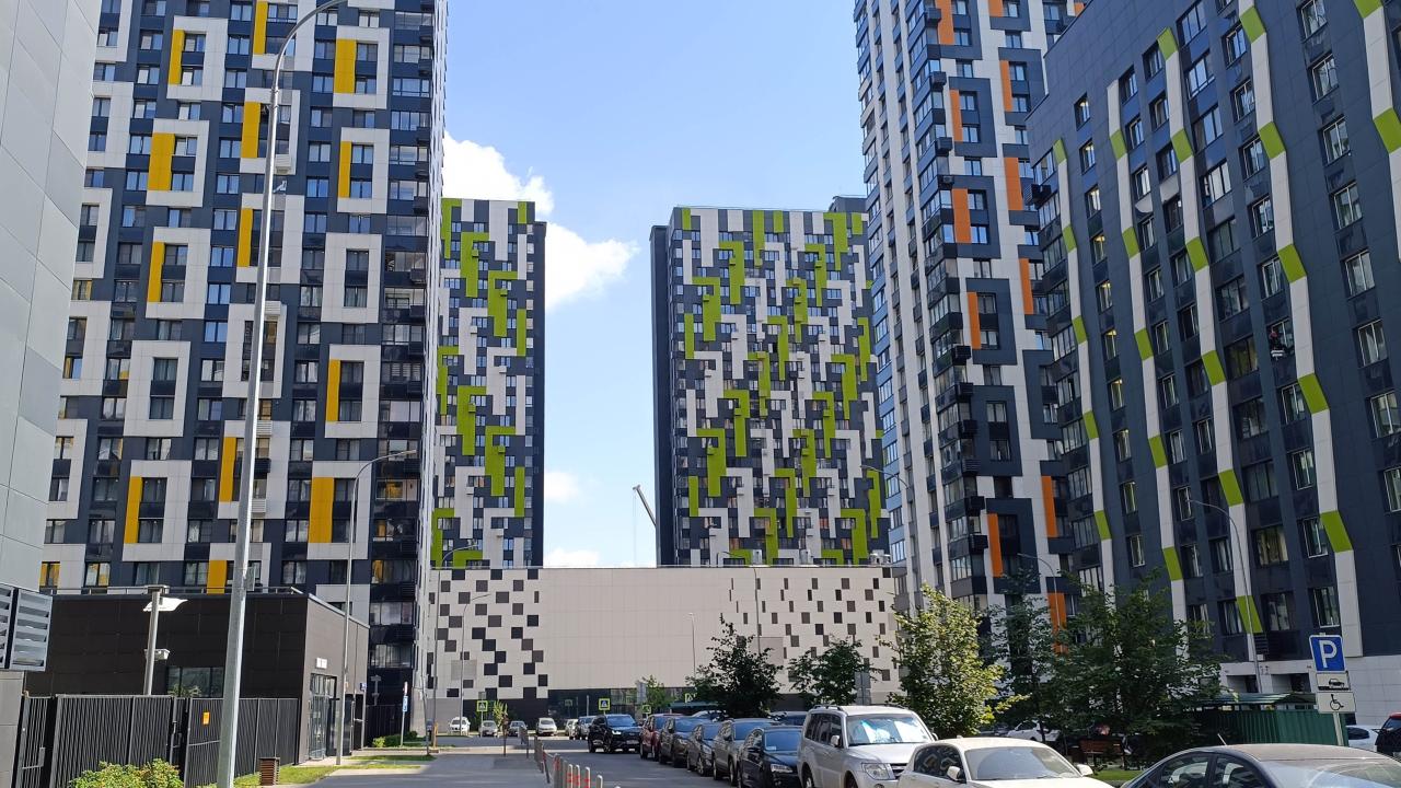 Real photos of GOSTIO on Dmitrovskoe highway 107 building 3