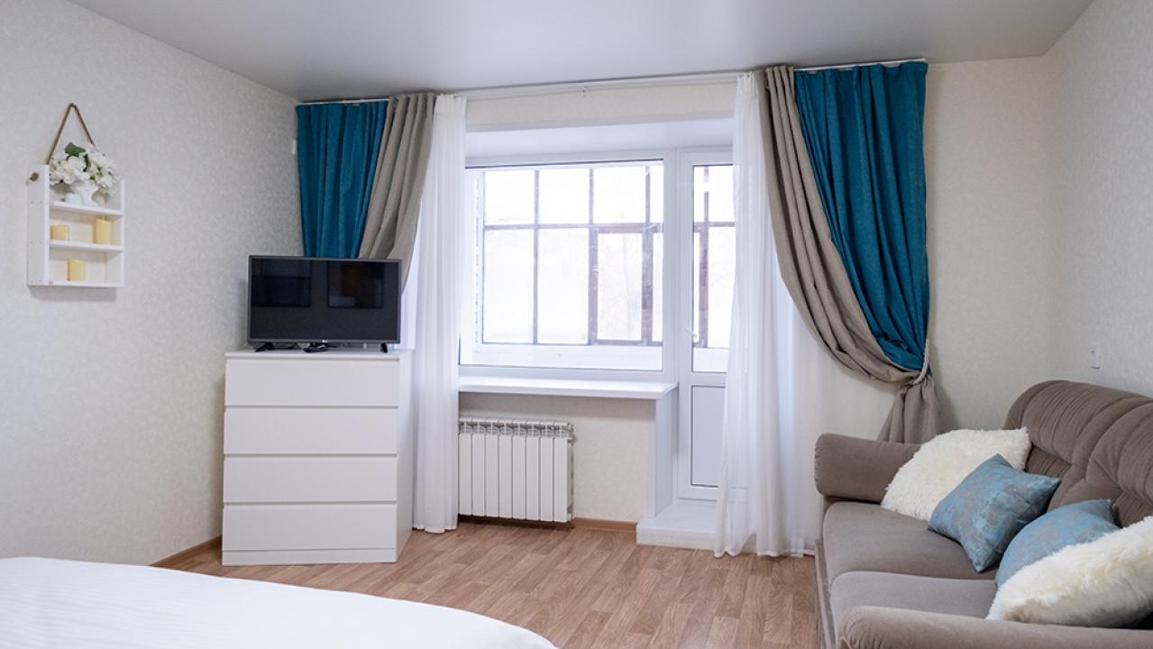 Real photos of Petrovsky apartments on the side street of the same school
