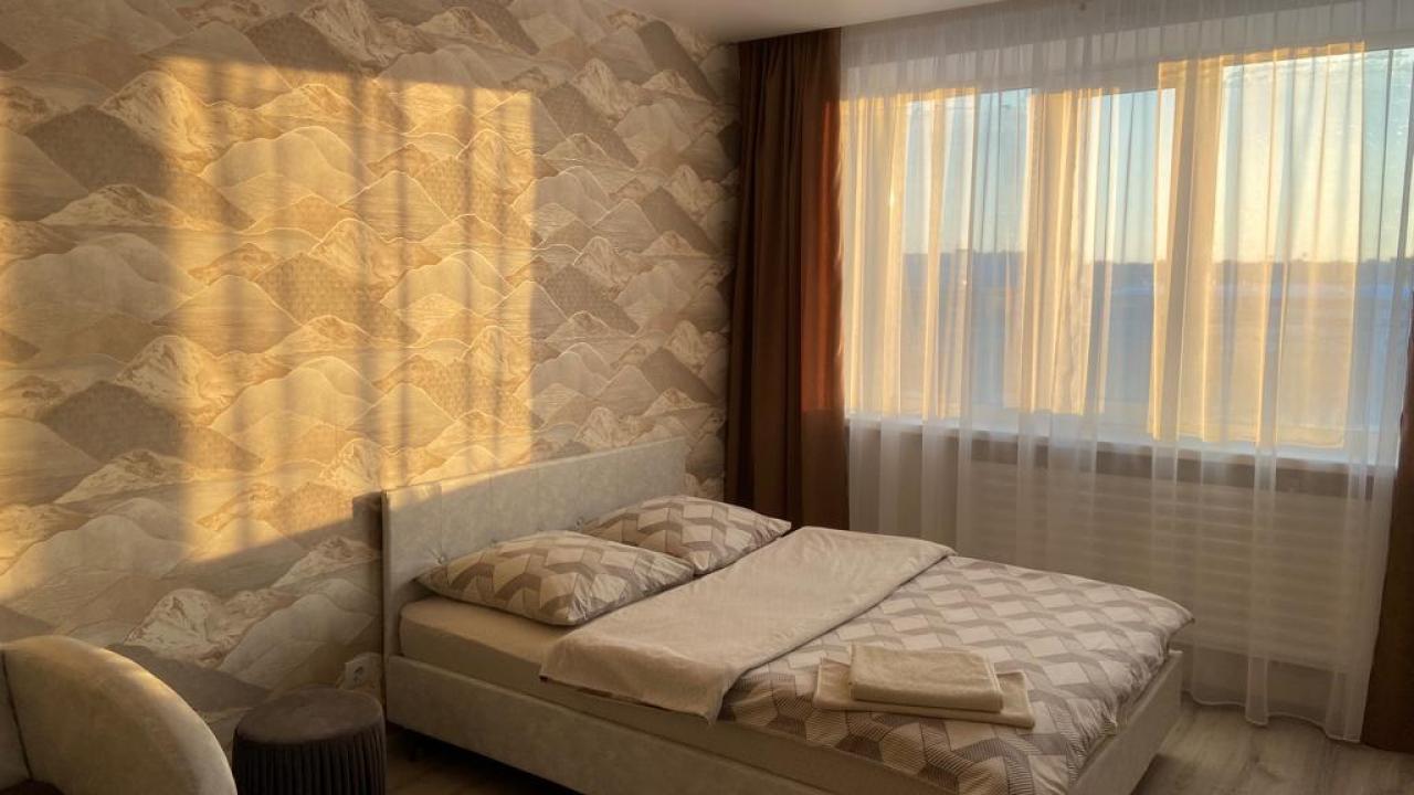Real photos of Sempl on Neftyanikov Street 50