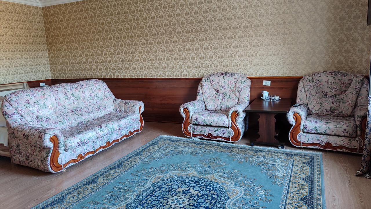 Real photos of Nika Center