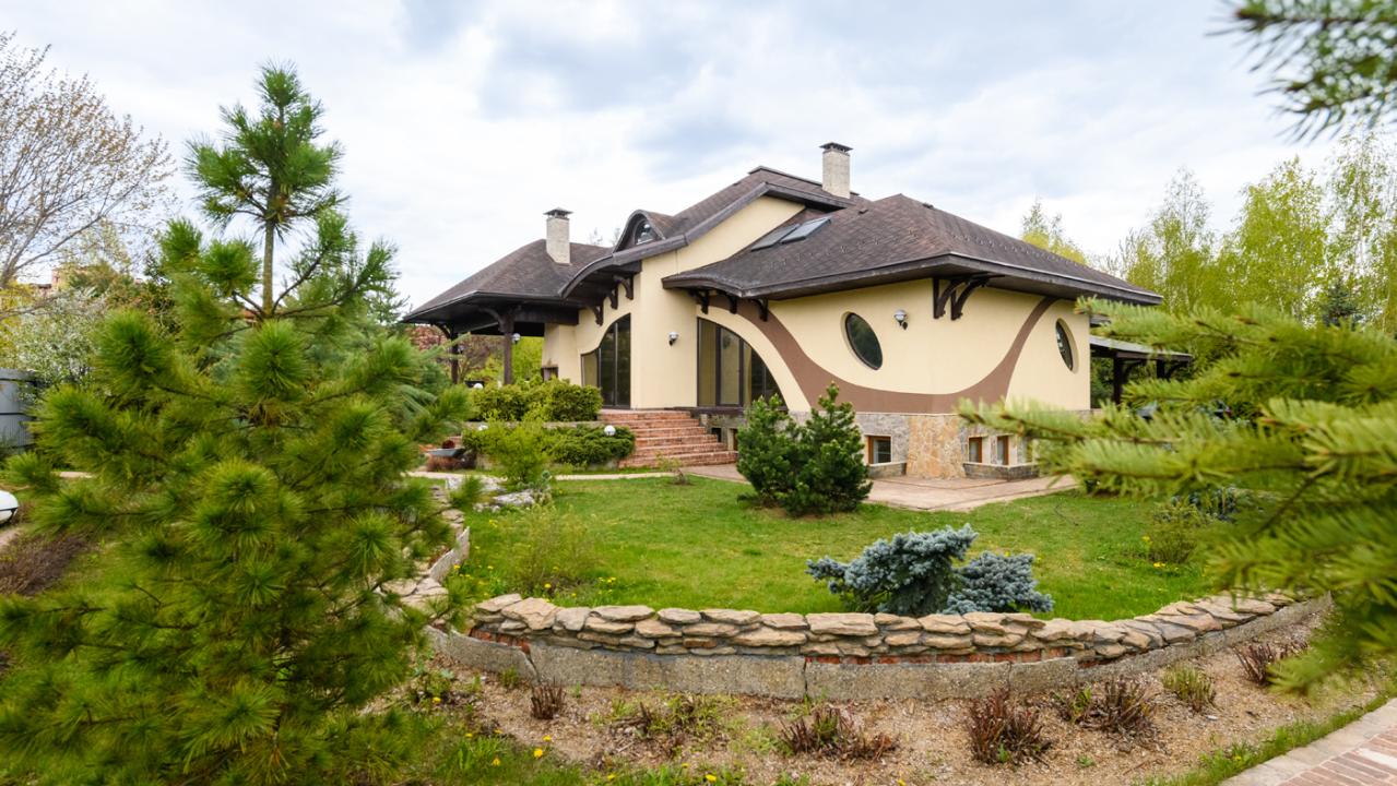 Real photos of House in the Klyazma 211 block