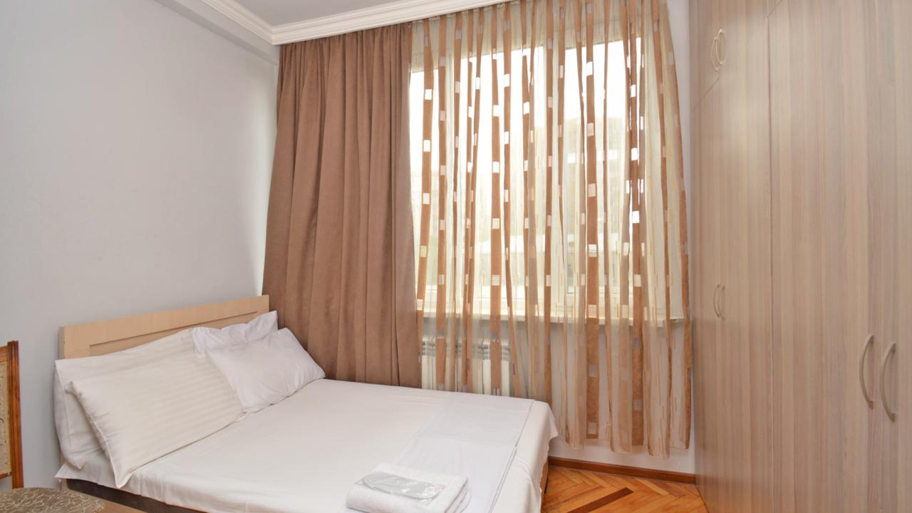 Реальные фото Perte House на улице Сундукяна 28А