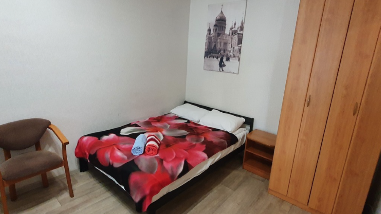 Real photos of Dobro pozhalovat' v stolicu at 56 Fabricius Street, building 1