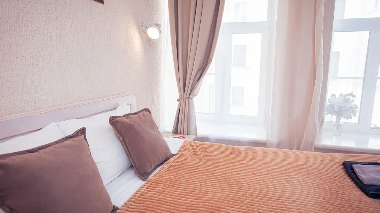 Real photos of Floris Apartments on Nevsky Prospekt