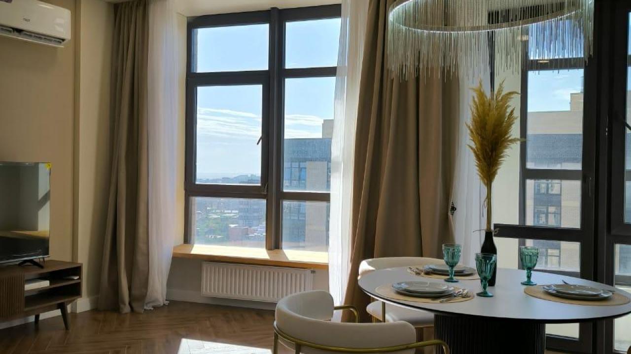 Real photos of COPY Pod Kryshej on 157B/83c1 Krasnoarmeyskaya Street