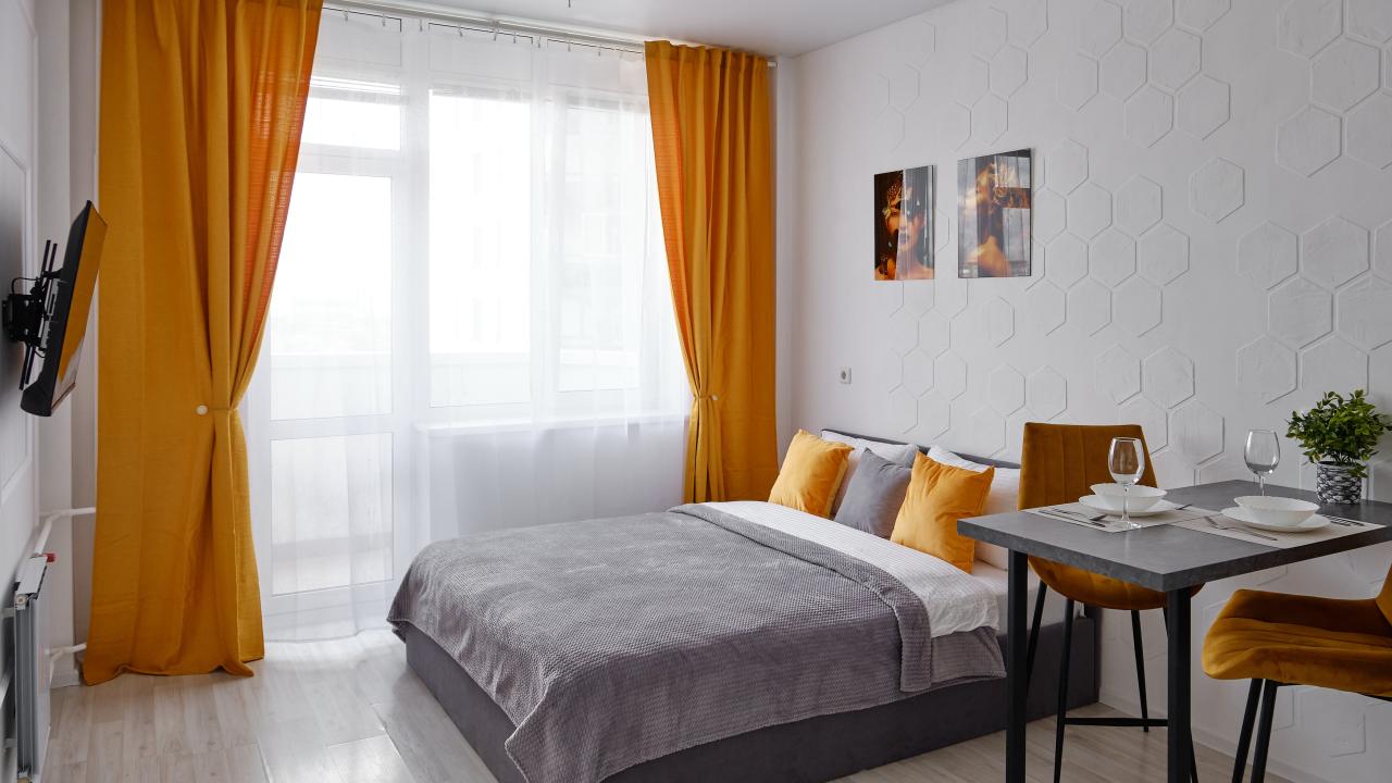 Реальные фото RentPlaza на улице Крестинского