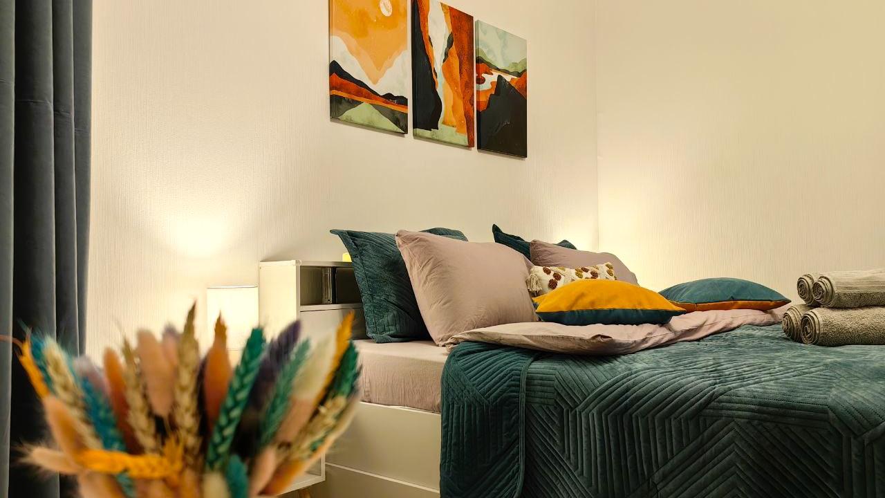 Real photos of Cozy one-bedroom apartment on Akademicheskaya