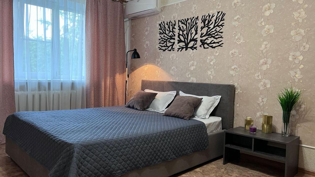 Real photos of Apartments on Socialist Street