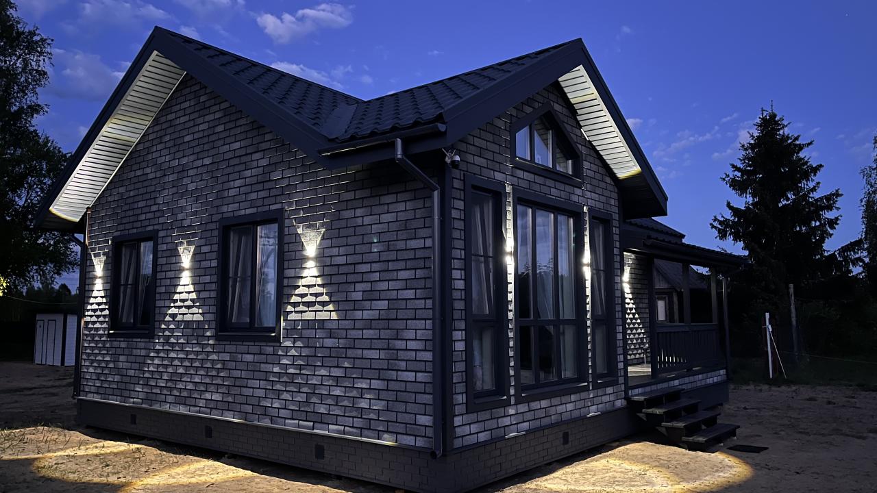 Real photos of House with panoramic windows