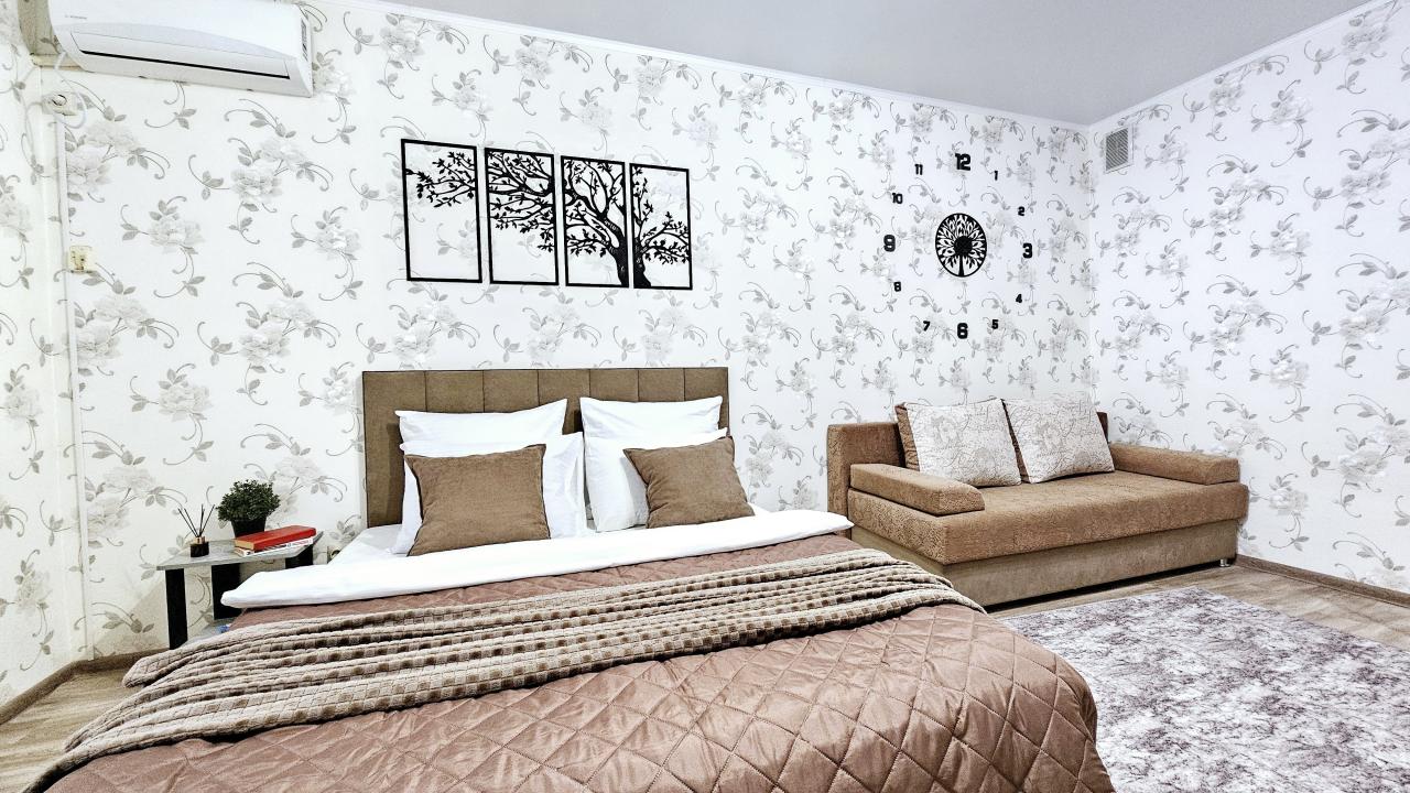 Real photos of Apartments on Savushkina 6 building 7