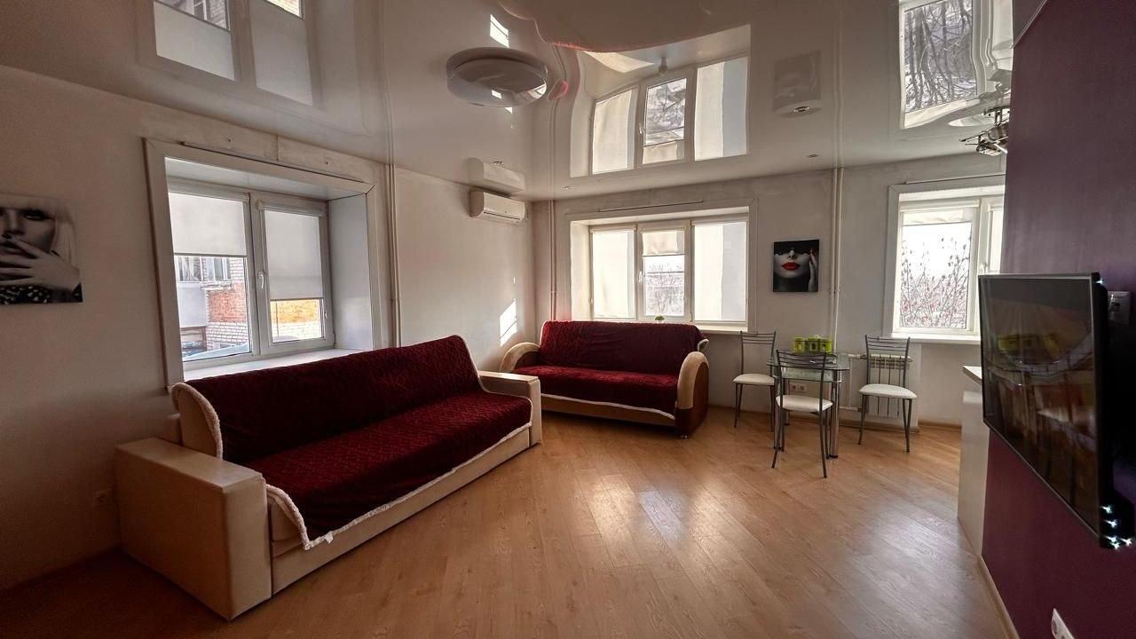 Real photos of Apartments on 118 Pacific Street