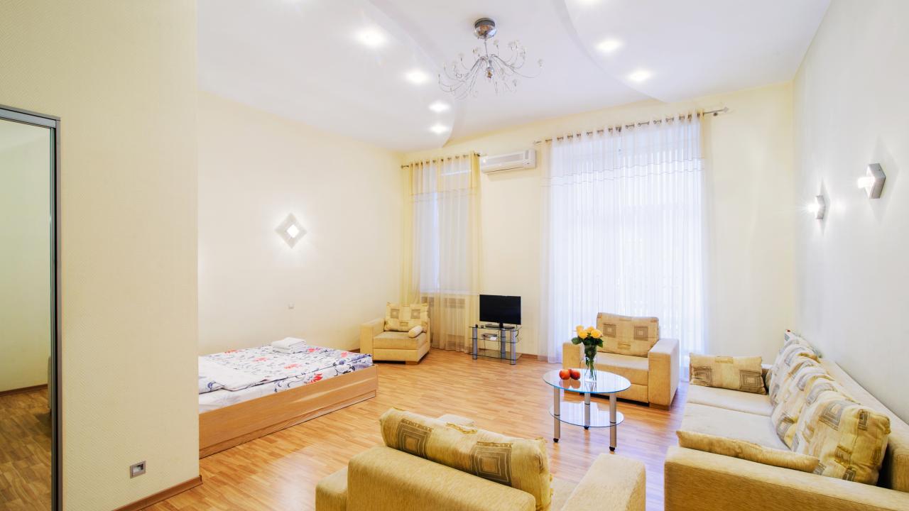 Real photos of Apartments on Volodarsky street 17