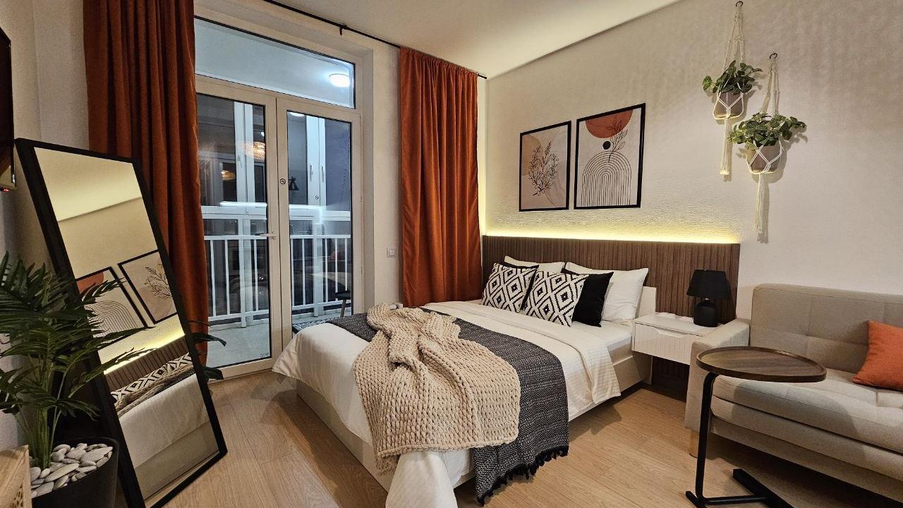 Real photos of Apartments on 2nd Orangerie 4A street