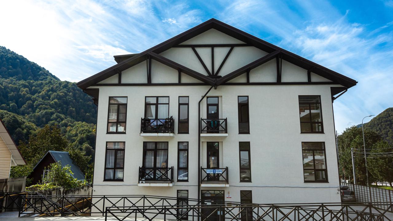 Real photos of Apartments on Plotinnaya Street