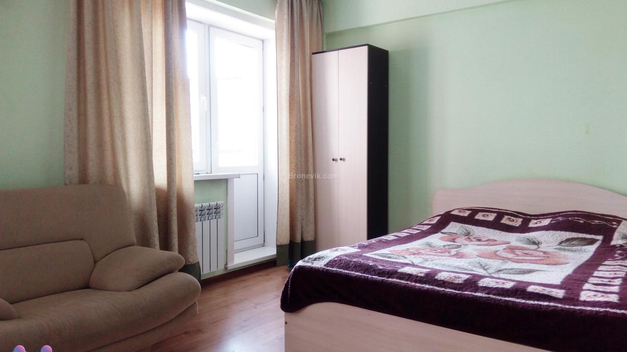 Real photos of 2U (Tu Yu) on Sakhyanova street 23B
