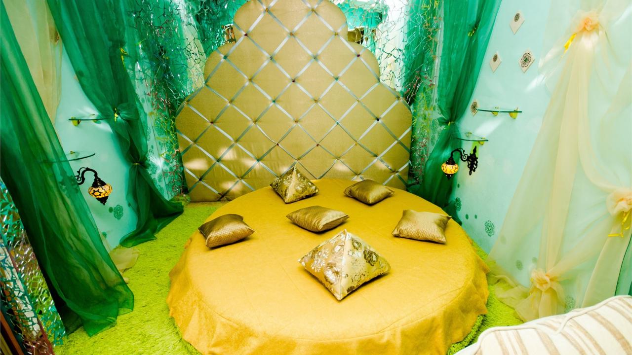 Real photos of Asian-style apartment on 89 Artyom Street