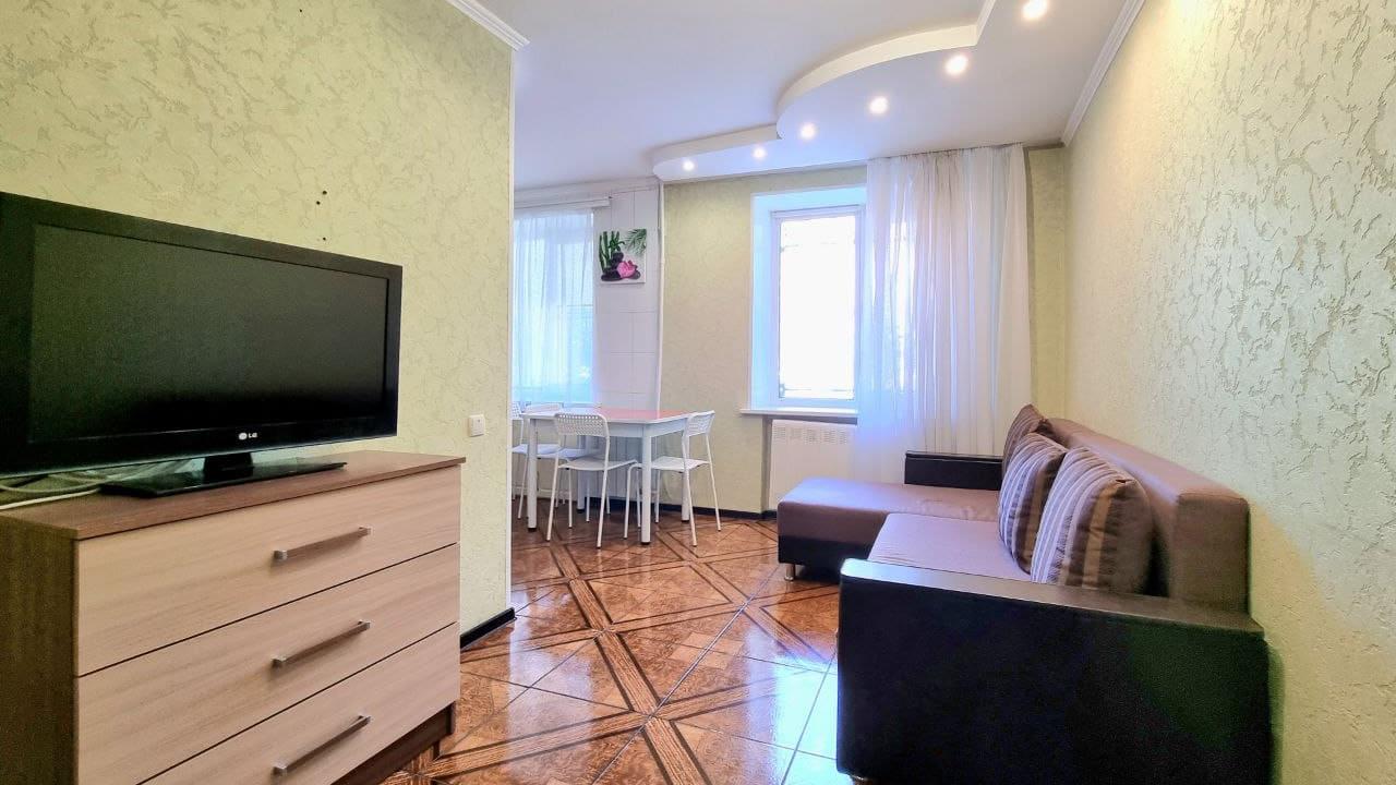 Real photos of Niki Rent on Leonova Embankment 31A