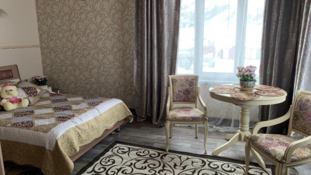 Real photos of Kameliya