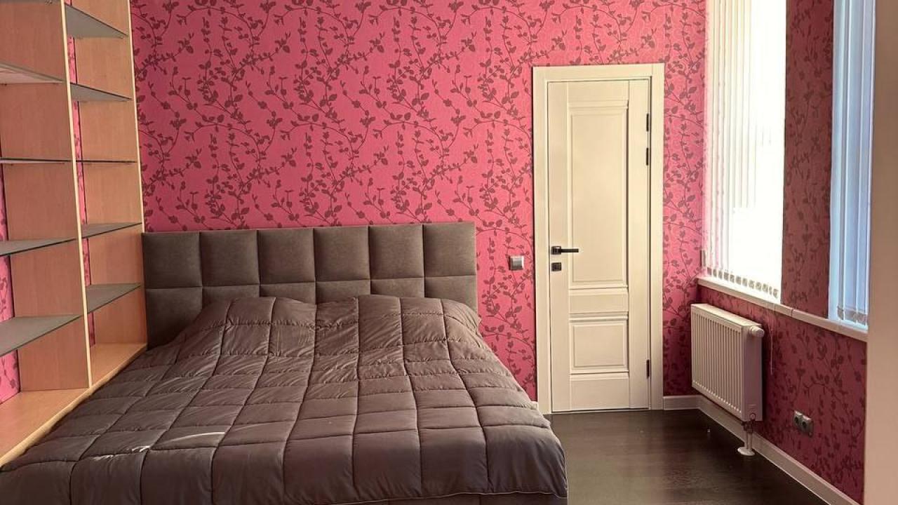 Real photos of Family House