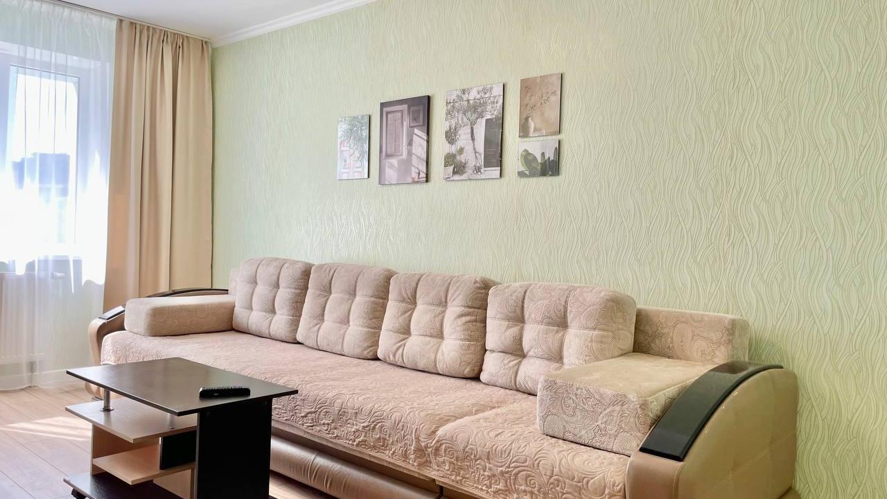 Real photos of Cozy 2-room apartment in the city center