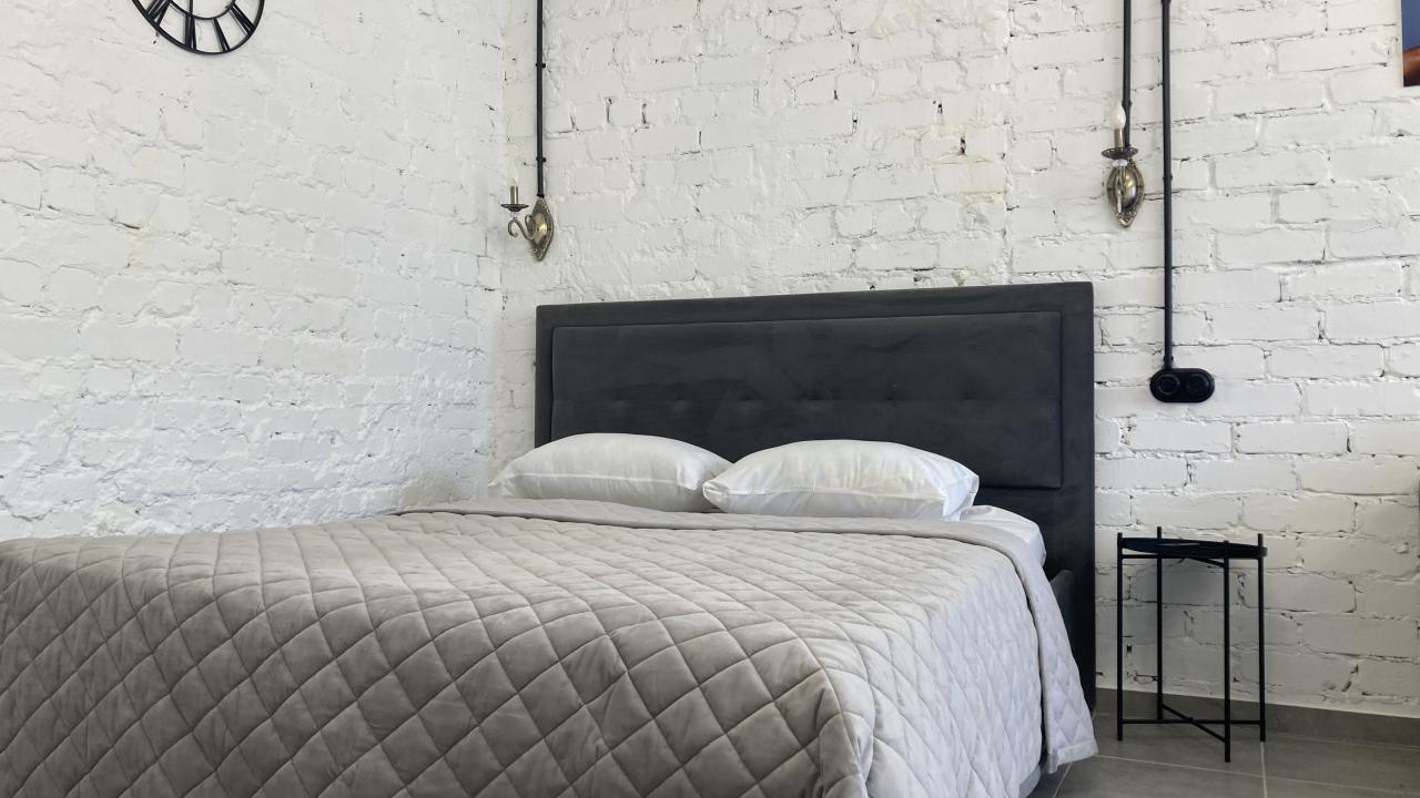 Real photos of New, comfortable loft apartment