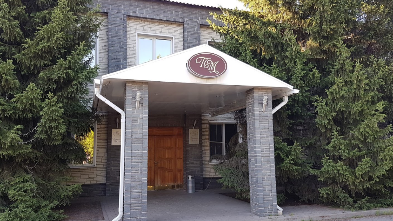 Real photos of Premier Motel