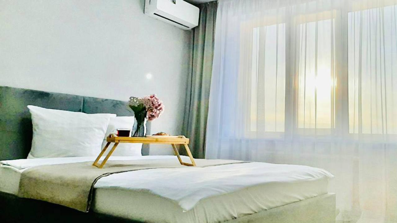 Реальные фото Apartments on Karl Marx street 120k1