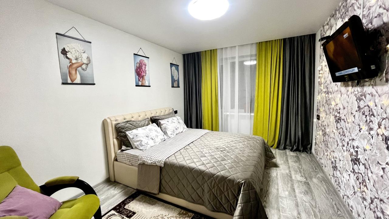 Real photos of Studio apartments on Molchanova street 3