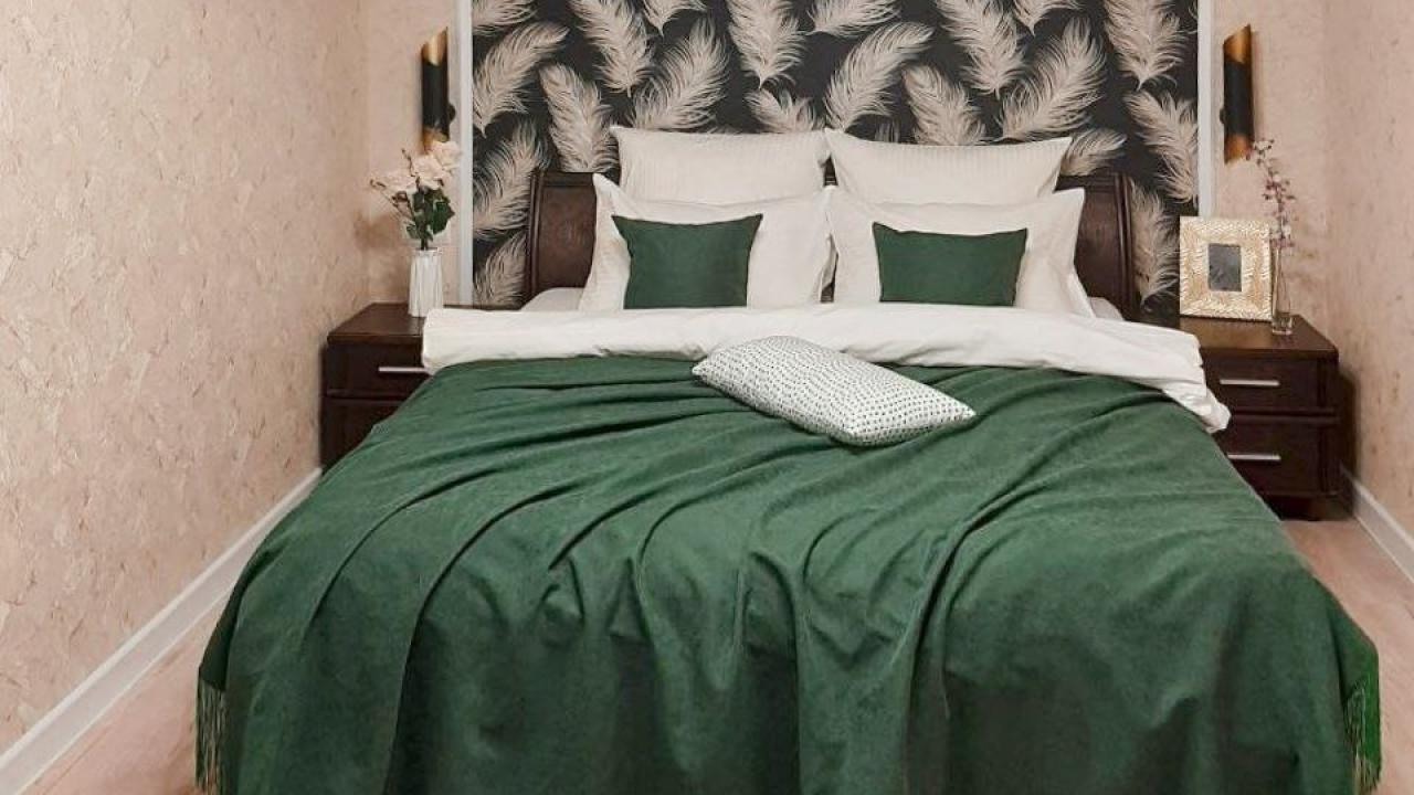 Real photos of DeNewHome on 53 Revolution Avenue