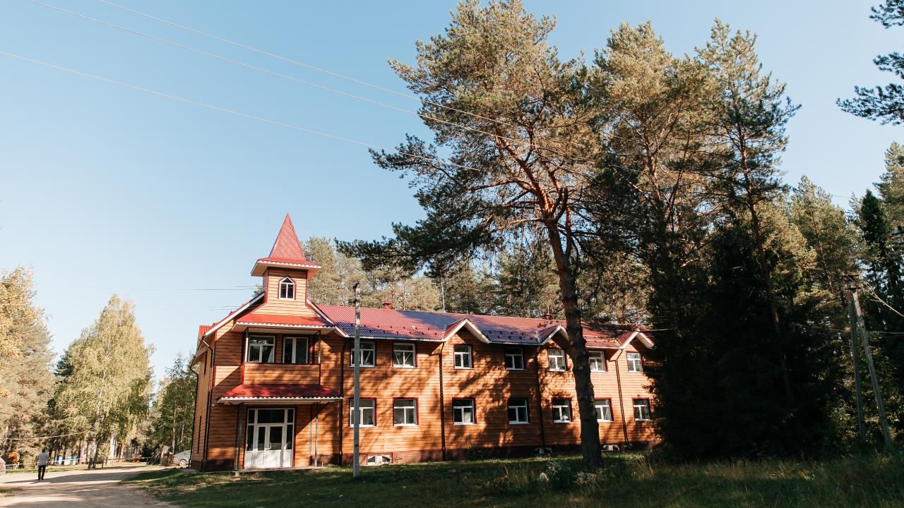 Real photos of Severnaya zvezda