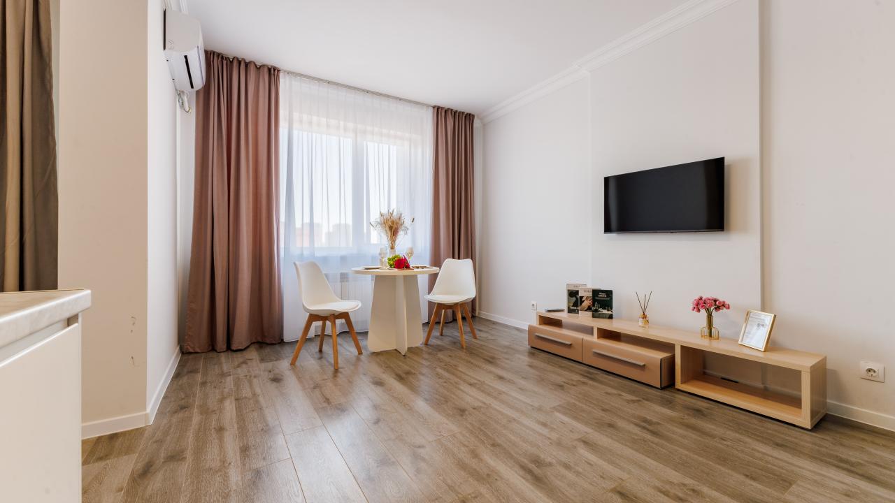 Real photos of Apartments on Sauran street 15